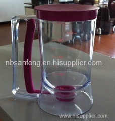 Cake batter dispenser with measuring label batter separator