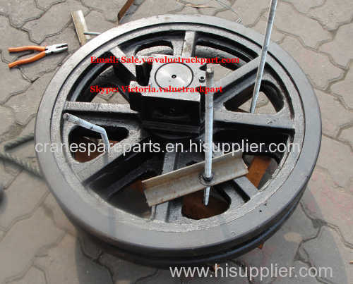 Crawler Crane CCH700 Front Idler Wheel assy 530102700