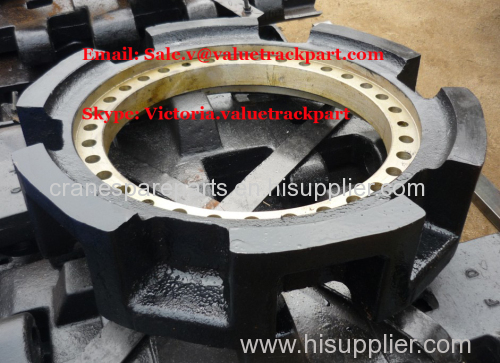 CCH700 Crawler Crane drive sprocket F30044200