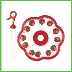 Cartoon Clothes Hangers with 12 strawberry clips