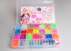 Rainbow color loom bands