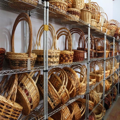 willow storage basket with folded handle factory supplier