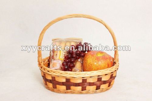 small baskets with handles and wicker picnic basket