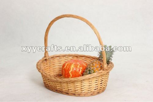 small baskets with handles and wicker picnic basket