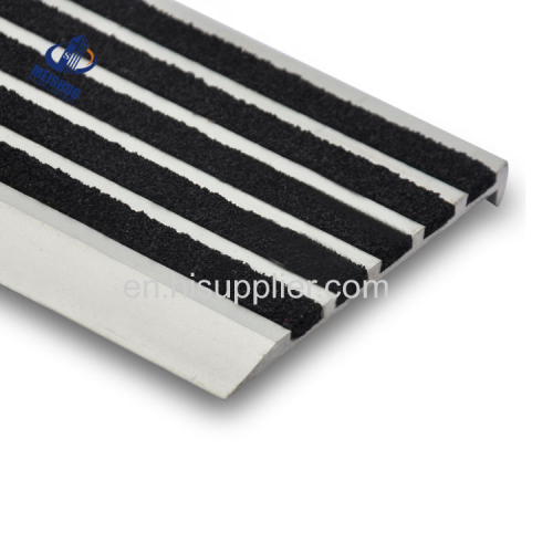 Grit surface carborundum stair treads