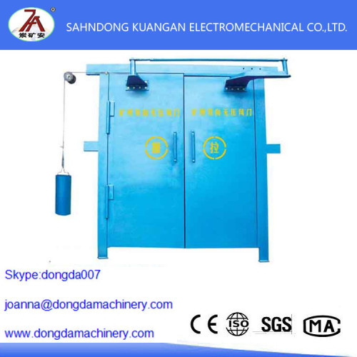 Balanced pressure ventilation door damper door