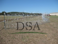 razor barbed wire mesh(farm fence)