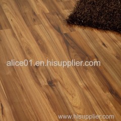 Synchronized HDF Laminate Flooring