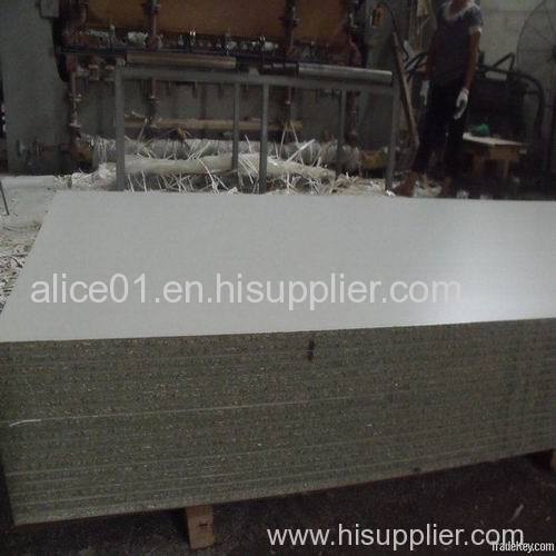 ISO9001:2000 standard Glossy Poplar core Melamine Faced particleboard