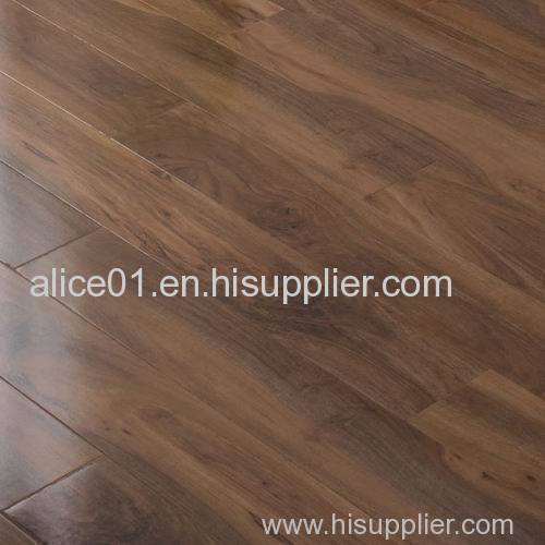 ISO9001:2000 Standard glossy hdf laminate floor