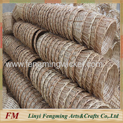 UK Willow Garden Basket supplier flower basket