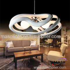 Indoor resin pendant lamp LED bulb replacable lighting source three lamp holders