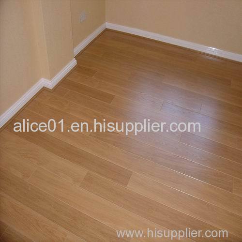 Middle embossment laminate flooring