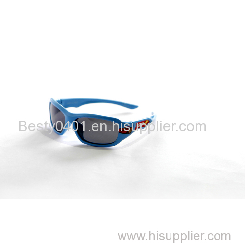 High Quality Blue frame Superman style sunglasses for boys eyes protectiion sunglasses