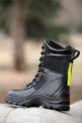 safety footwear with plate inside exported to Middle East Africa