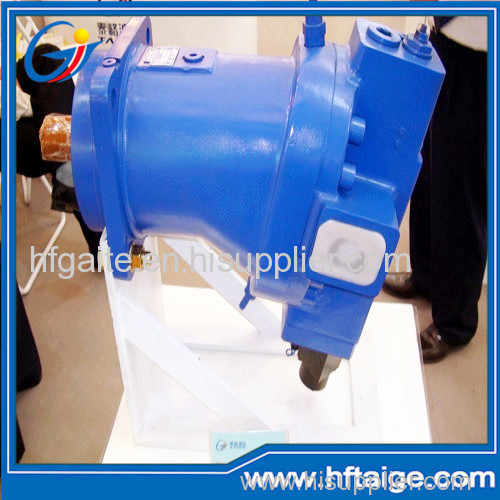 Hydraulic piston pump for extrusion machinery