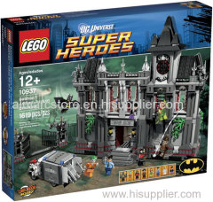 Lego Batman Arkham Asylum Breakout Set