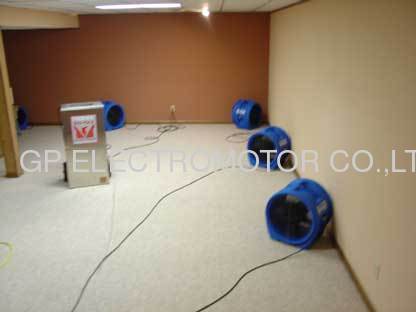 How to Dry Carpet With Air Mover / Carpet Dryer