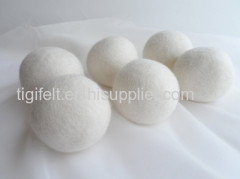 New Zealand Wool Dryer Balls for reducing washing time
