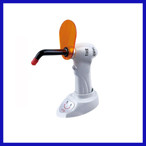 Dental light curing machine