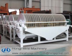 Dry permanent magnetic separator with two roller