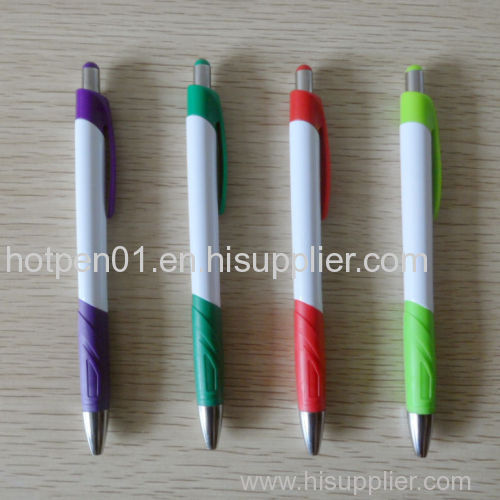 Plastic ballpen with colored rubber grip Made In China factory