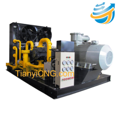 Natural gas compressor for CNG filling station