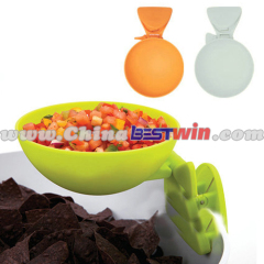 Plastic Dip Plate Clips and Plastic Mini Side Bowls and Sauce Plate on Bowl Dip Clip