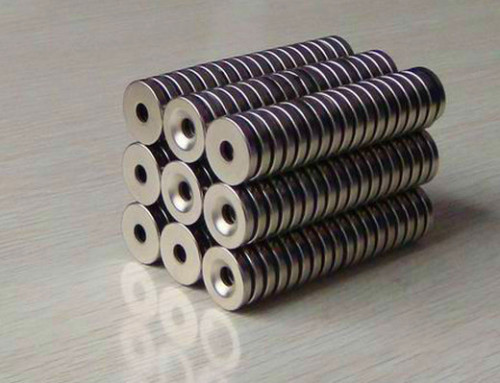 Sintered Neodymium Magnet With Holes / Ndfeb N35 Magnets Ring Shape