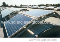 Manufacturer of 3.2mm extra clear tempered solar panel glass