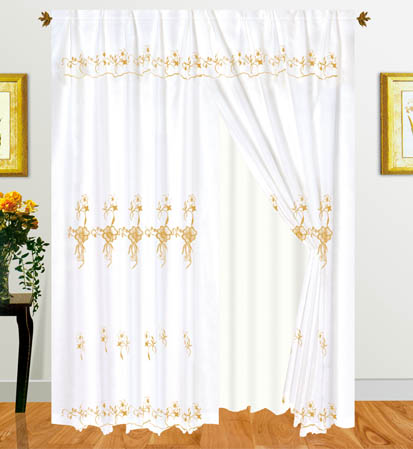100% Polyester Embroidery Curtain With Taffeta Lining