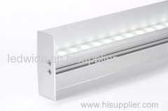 wall mounted aluminum profile with UV-resistant snap-in diffuser