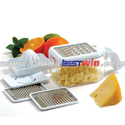 Juicer With Grater in kitchen