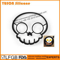 food grade Halloween skull shaped siicone egg pancake ring fried egg mold