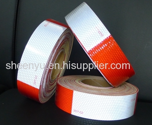 Reflective tape for vehicle