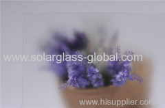 3.2mm Low iron self cleaning tempered solar glass