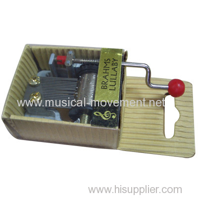 Hand Operated Craft Paper Music Boxes Transparent Cover 18 Note YH2J Mechanism