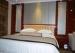 Custom Rosewood Shiny Color Finish Star Hilton Hotel Bedroom Furniture
