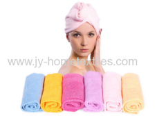 Absorbent solid color microfiber towel
