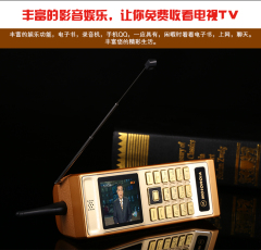 China factory manufacture 2.4'' Retro phone LK8800 low end cell phone super big speaker Charging treasure