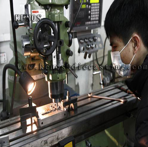 Mobile phone parts die casting mold making