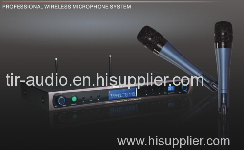 UHF Professional Dual Channels Wireless Microphone System