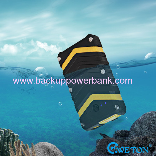 IP67 18000mAh Waterproof Shockproof Dustproof Power Bank
