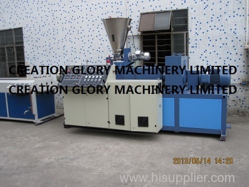 Conical twin screw extruder