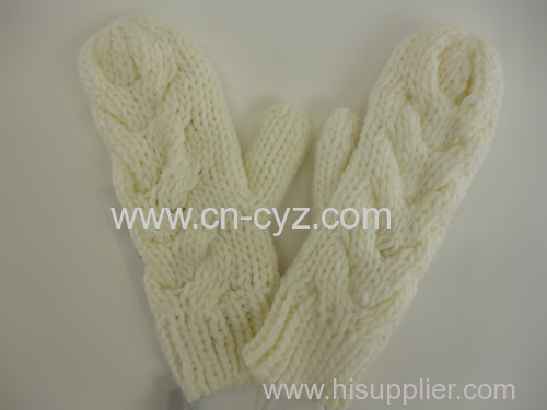 Women's Beige Thermal Cable Knitting Gloves