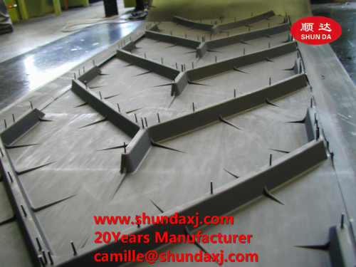 Chevron conveyor belt /Conveyor belting / Patterned conveyor belt