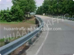 Highway steel traffic barrier