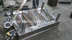 Hot runner for plastic injection mould