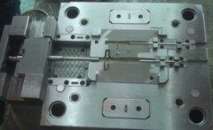Precision injection mould 4