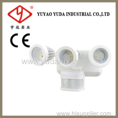 Triplehead motion sensor outdoor flood lihgting